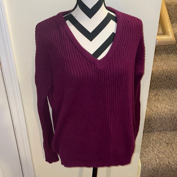 Womens Forever 21 Sweater - Picture 1 of 3